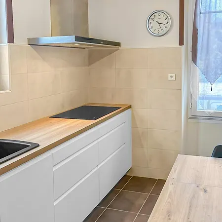 Feriehus Grand Jardin Maison Spacieuse Ideale Pour Famille Larche (Correze)